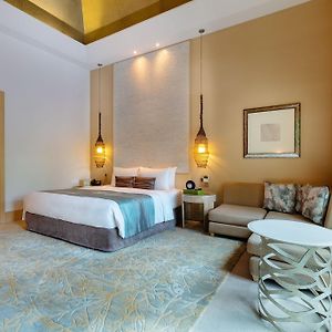 One-Bedroom Villa 22 Oct 31 Dec 2024 Complimentary One Tickets to Adventure Cove Waterpark